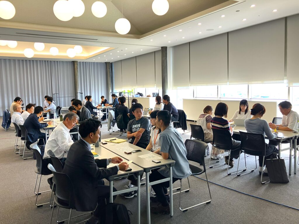 方針発表会の全体画像
